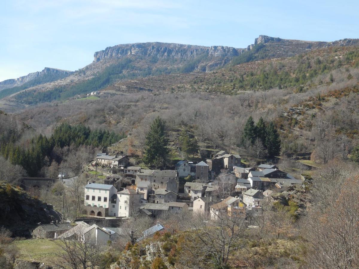 Auberge du Tarnon Les Vanels Extérieur photo